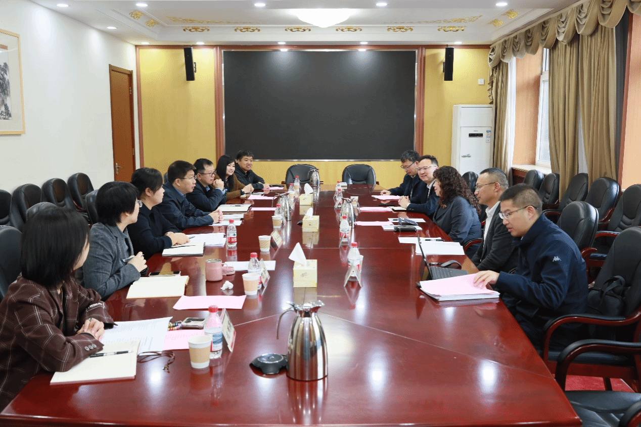 阿坝师范学院党委书记衡彤来校调研